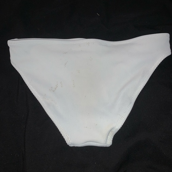 Bikini bottoms - Picture 2 of 2